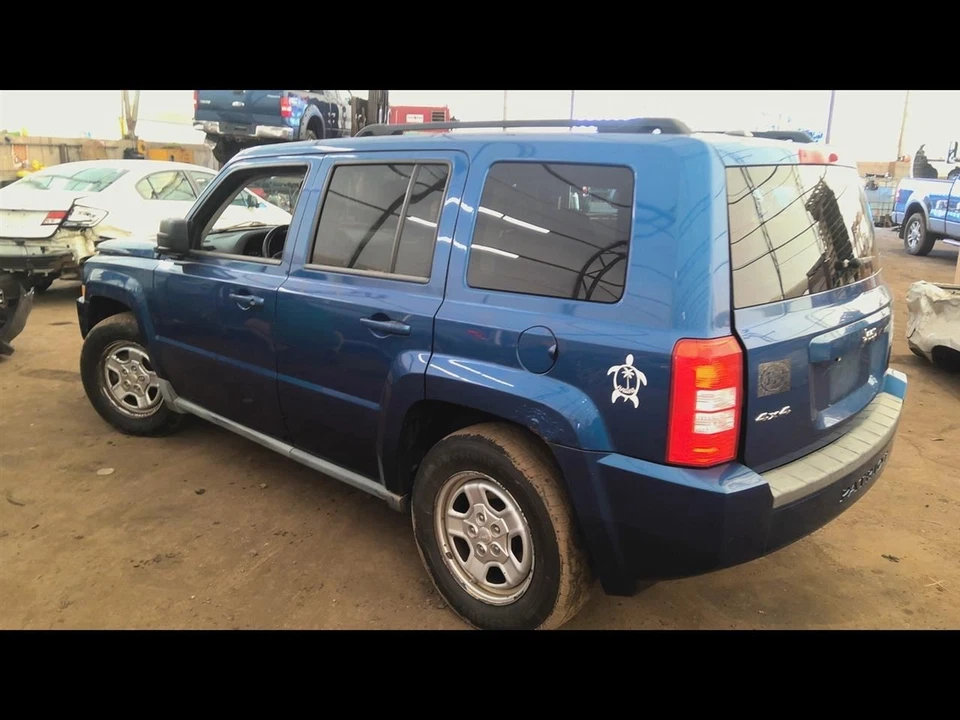 Condensador CA compatível com 08-14 AVENGER 6811066 - Imagem 4 de 4