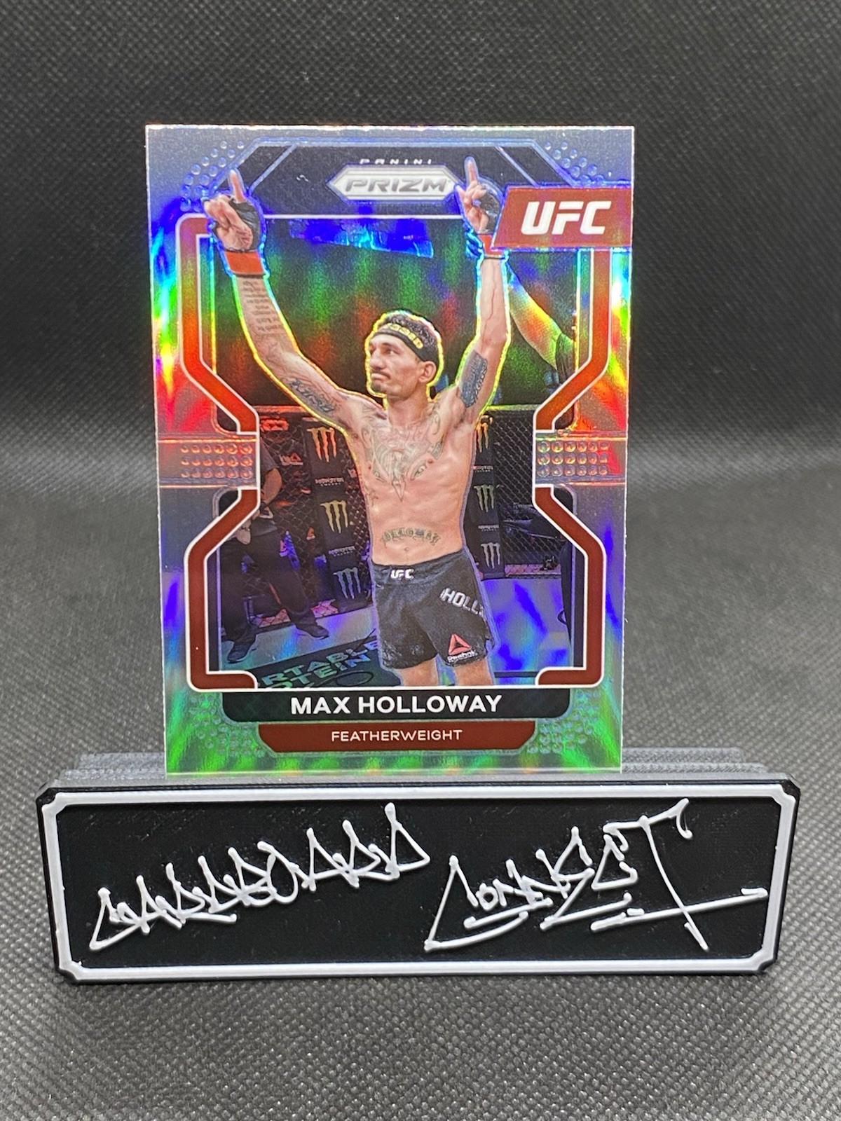 2022 Panini Prizm UFC - Max Holloway #188 Silver Prizm