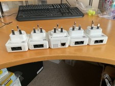 Four Devolo dLAN duo 500Mbsp Powerline Adapters + dLAN 500 Wifi Extender paired
