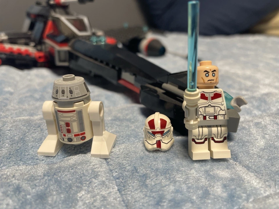 LEGO Star Wars 75018 JEK-14's Stealth Starfighter, foto 2 de 5