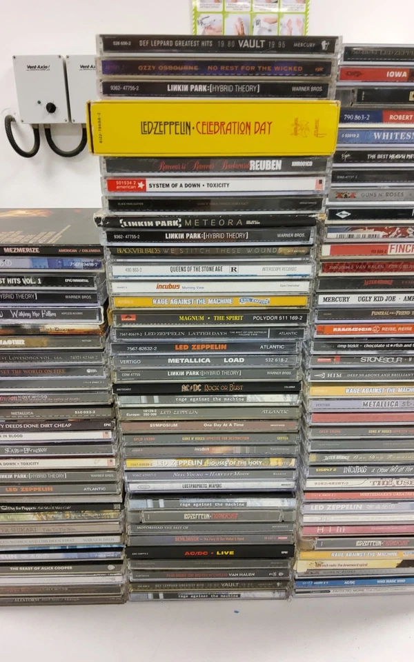 105 x Metal CD Joblot- ACDC GunsNRoses BlackSabath Metallica 38 - Image 3 of 4