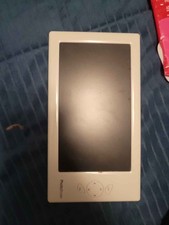 PhotoShare 7XL Portable Digital Photo Album 7 Inch LCD White