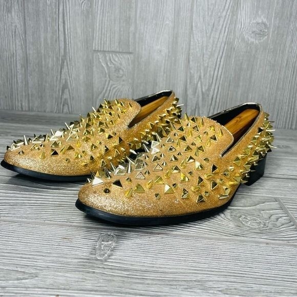 Mesa gold Amali spiked gold glitter men’s loafers sho… Gem