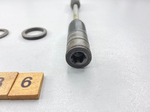 BMW R1150GS R1100GS R1150RS R1150RT R1150R R1100R Centre Stand Axle & Bolts - Picture 4 of 4