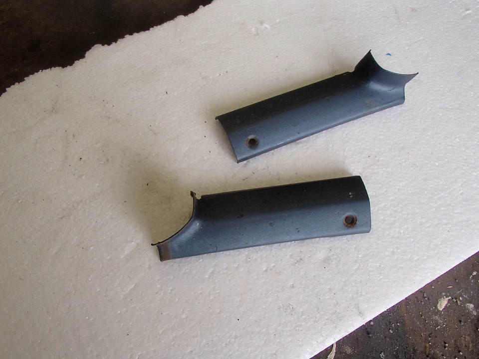 1968 Buick Electra Oldsmobile 98 Rear Window Lower Inside Corner Trim Moldings - Image 2 of 4