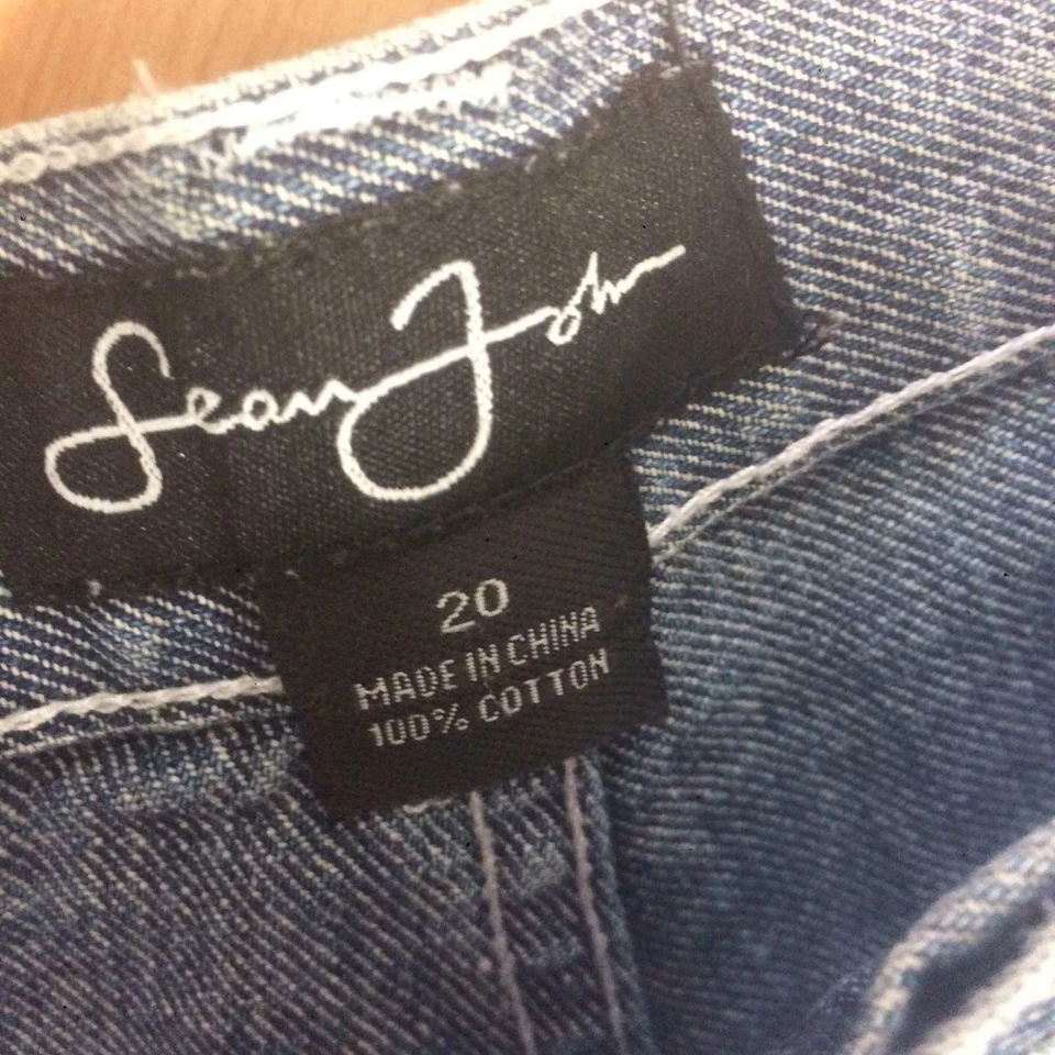 Shorts jeans Sean John masculino tamanho 20 azul bordado logotipo estado perfeito - Imagem 4 de 4
