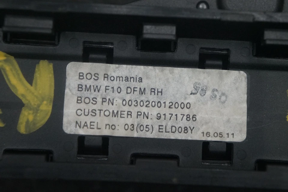 Parasol ventana ventilación puerta trasera derecha 513591786 BMW 535i 528 550 M5 F10 11-16 Foto 3 de 3