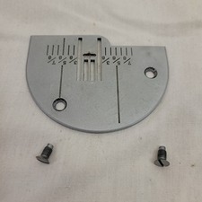 Vintage Kenmore Sewing Machine 158.850 Part Needle Throat Plate With Screws
