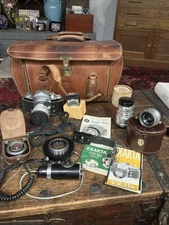 Exakta Varex IIa VX IIa Ihagee with extra lenses and accessories