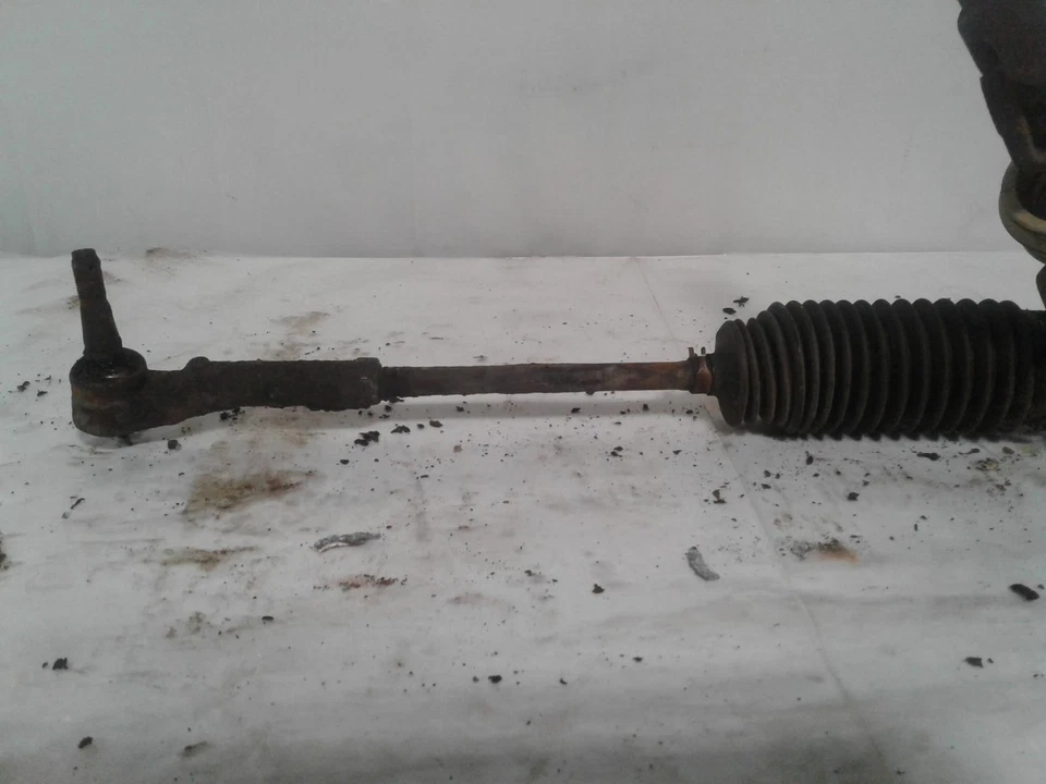 Used Rack and Pinion Assembly fits: 1995 Buick Lesabre Power Rack and Pinion w/o Foto 3 de 4