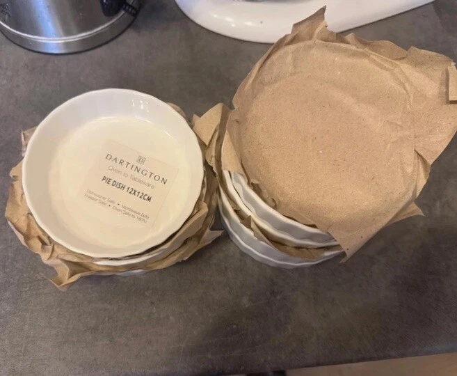 Dartington Pie Dishes x7