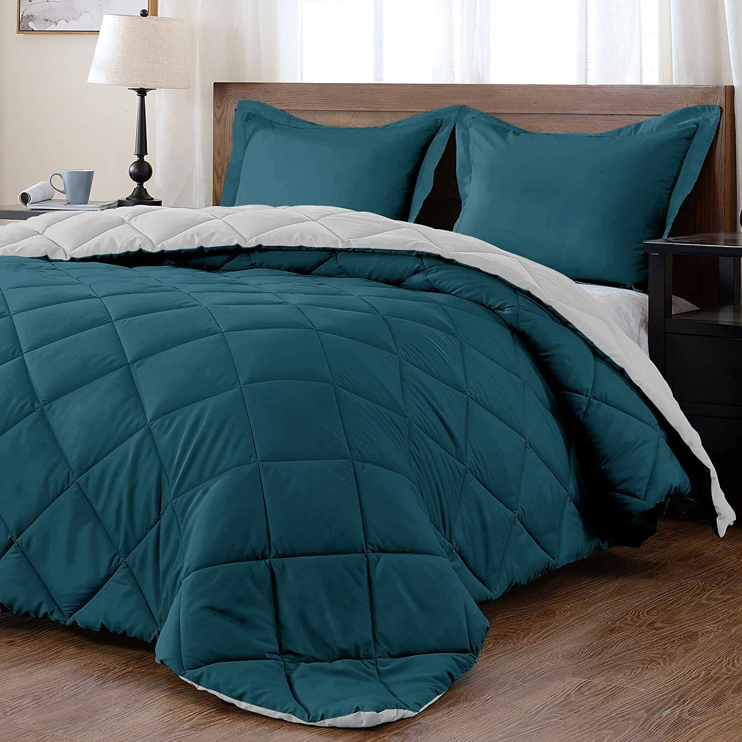 downluxe lightweight down comforter