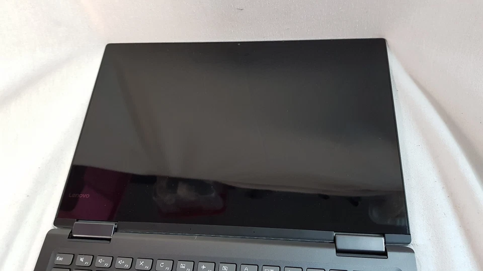 Lenovo yoga 720-13ikb 13.3" Laptop Intel Core i5-8250U 8GB 256GB SSD, NO OS - Image 4 of 4