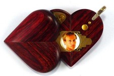 Illusionist Locket Thin Magic Heart Pendant by Illusion Lockets