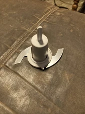 Cuisinart DLC-1TX Mini Prep Food Processor Blade & Stem Part FP-099TX