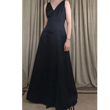 Niteline Classic Floor Length Black Evening Gown