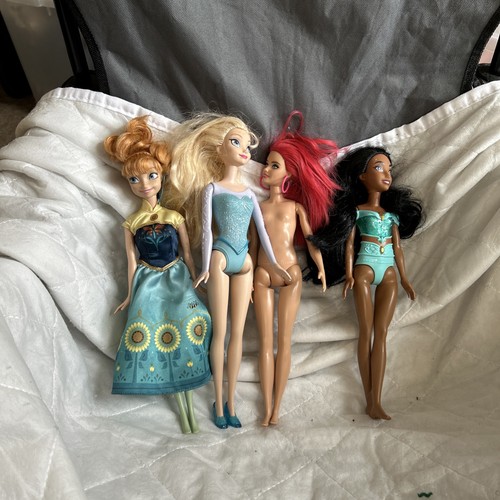 Children’s toys 6 x Mattel dolls some have clothes used 