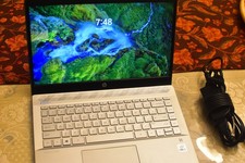 HP Pavilion 14-ce3065st 14" 256GB, Intel i5, 8GB -Excellent Condition L K 