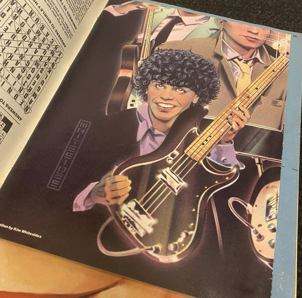 Bananas Magazine 1981 Yearbook Blondie Poster & (3) MAD MAGS & (1)CRACKED-BATMAN - Image 4 of 4