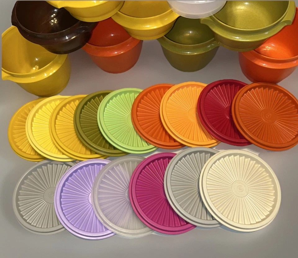 Cuencos servalier Tupperware vintage 886 y 1323 y tapas de varios colores 25 piezas Foto 2 de 4