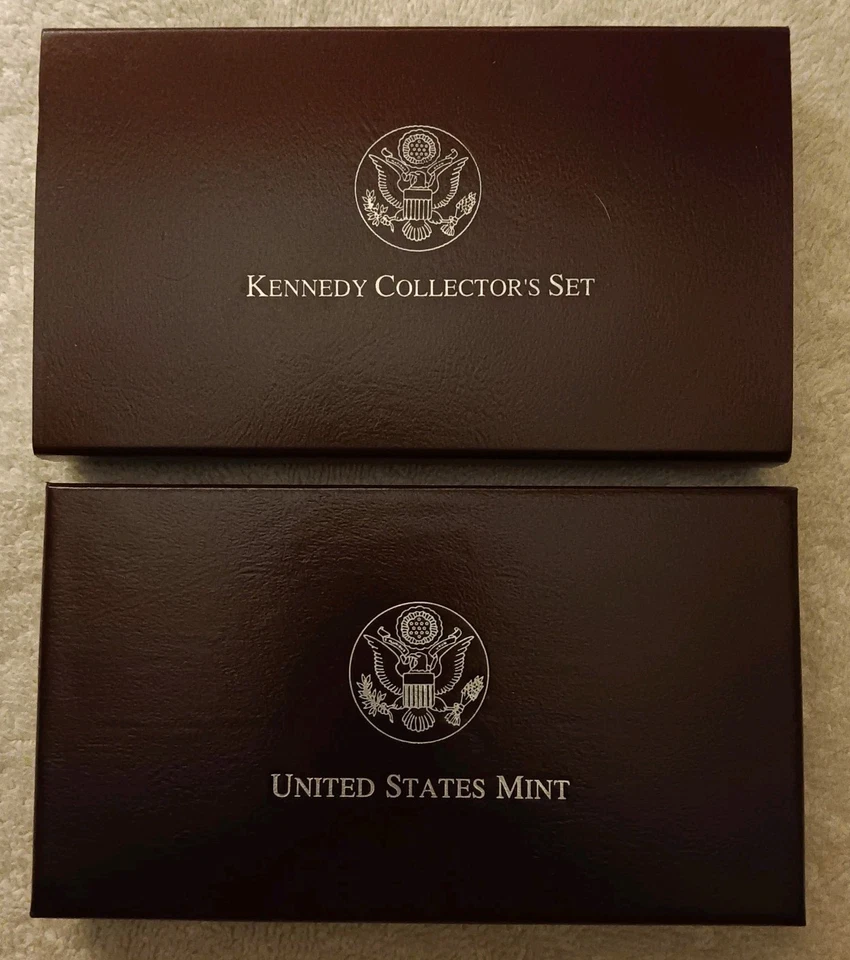 1998 US Mint Robert F. Kennedy Memorial  2 Silver Coin Commemorative Set  - Image 2 of 4