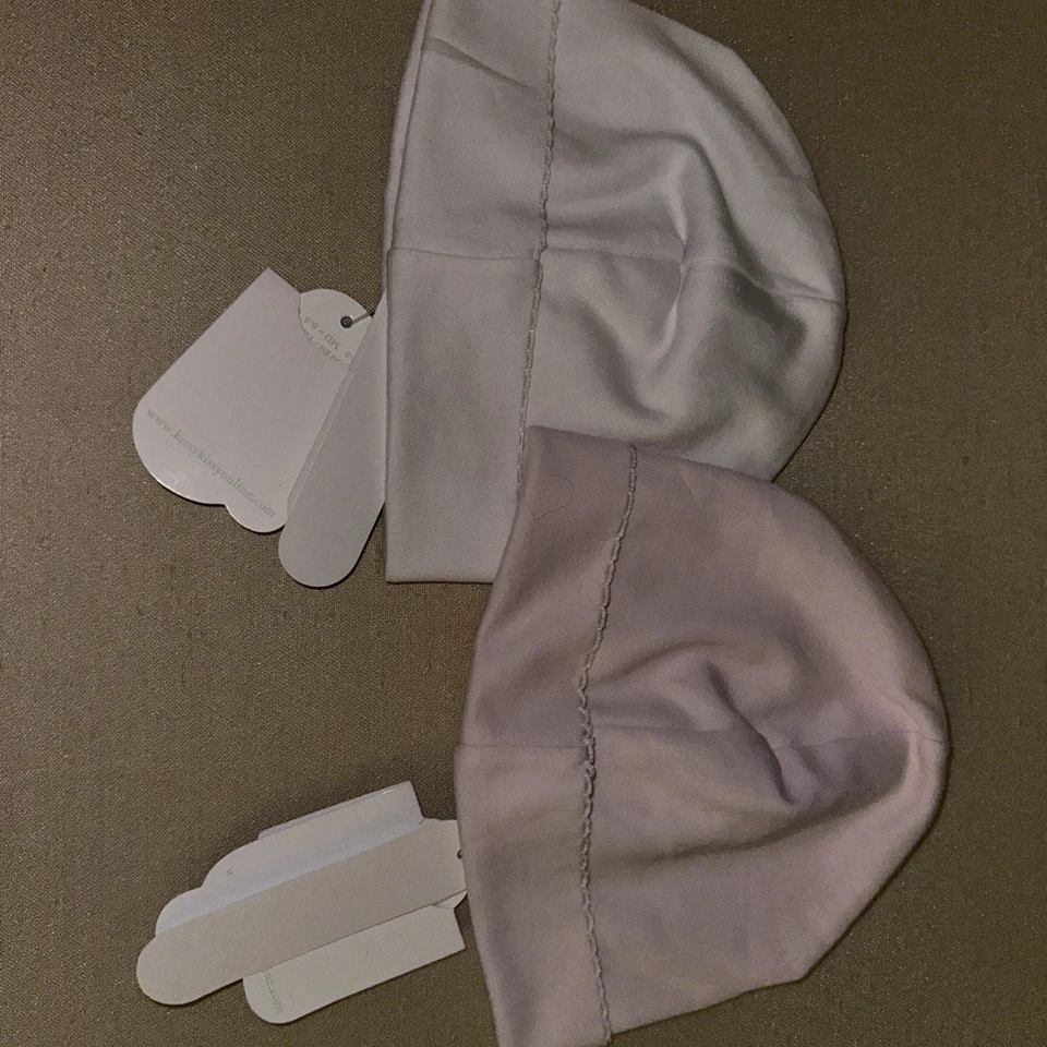 Paquete de 2 sombreros Kissy Kissy bebé pato pequeño blanco y rosa nuevos con etiquetas Foto 3 de 4