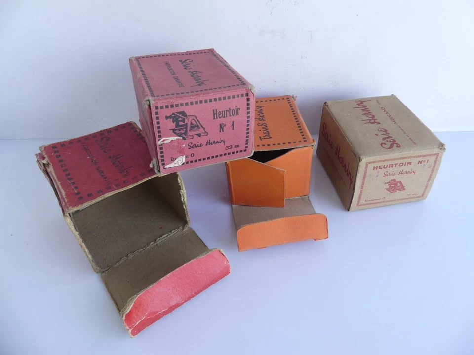 HORNBY ECHELLE O 4 BOITES VIDES POUR HEURTOIR - Photo 1/4