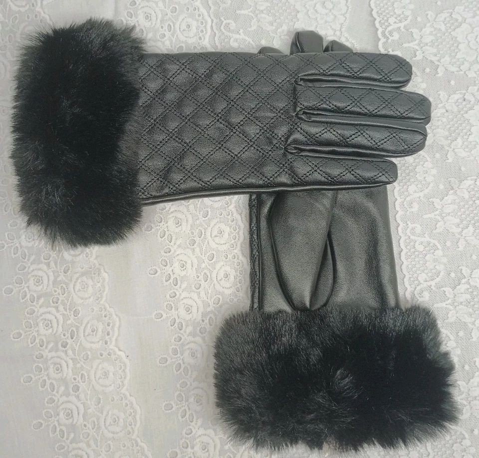 Guantes para mujer pequeños suaves cálidos acolchados con adornos de piel sintética negros Foto 2 de 4