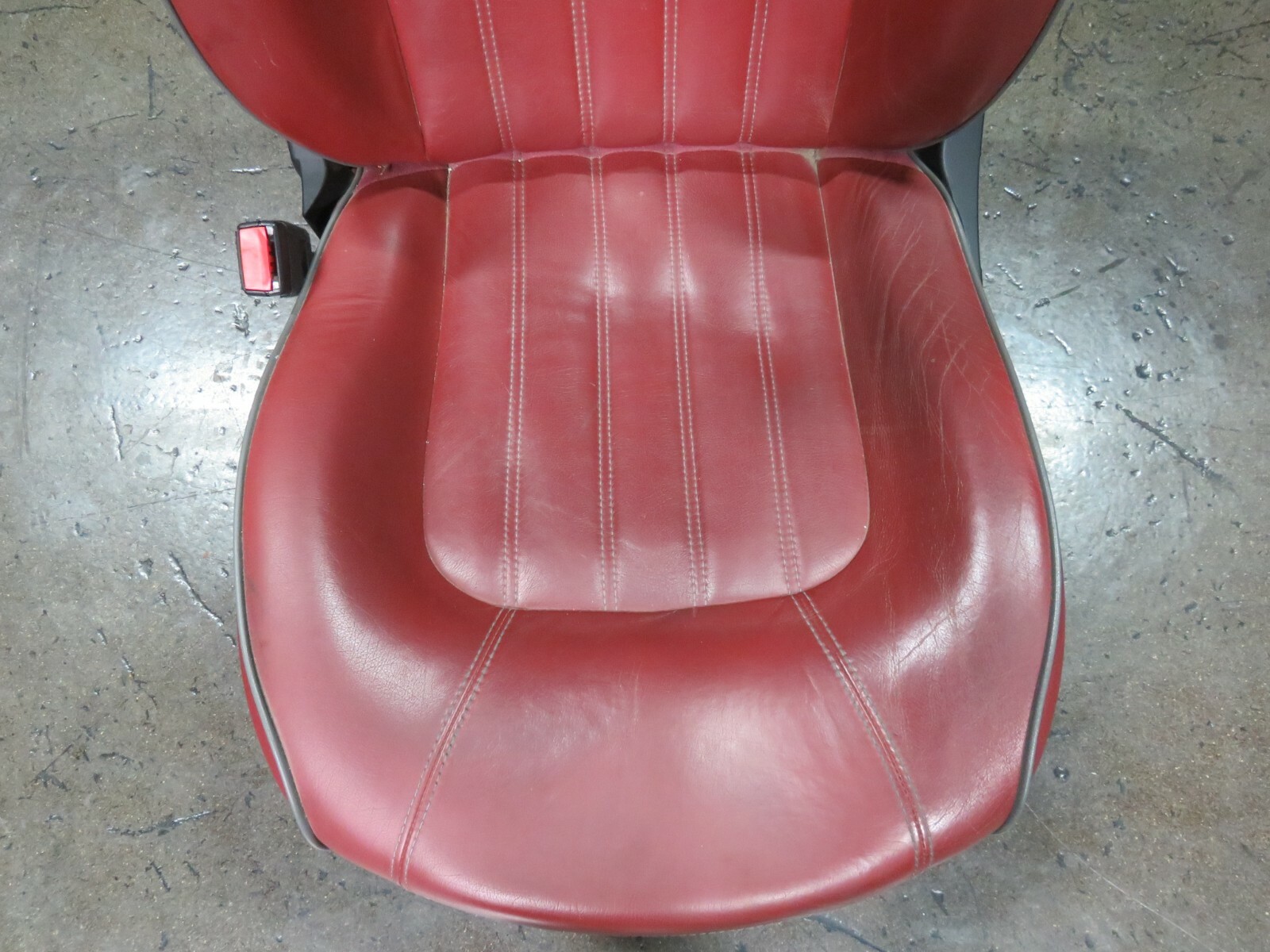 Maserati Quattroporte, LH, Left, Front Seat, Red, Used