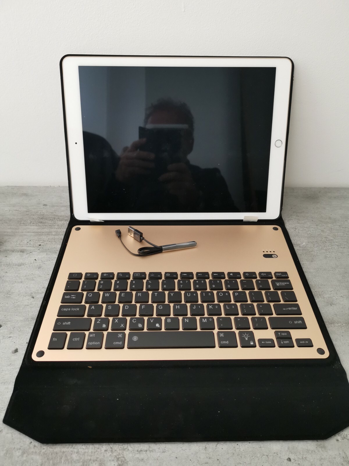 Clavier Bluetooth iPad 12.9 housse portefeuille support tablette sans fil