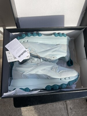 NIB Women s Reebok Classic Leather V2 x Cardi B Low Whisper Blue W Sz 6.5