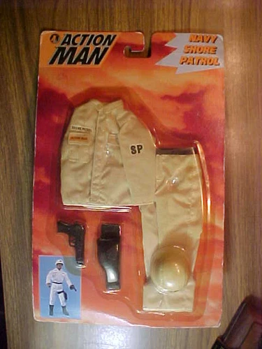 Action Man NAVY SHORE PATROL Outfit, HASBRO 1995, 12" GI Joe On Card NRFP Hasbro