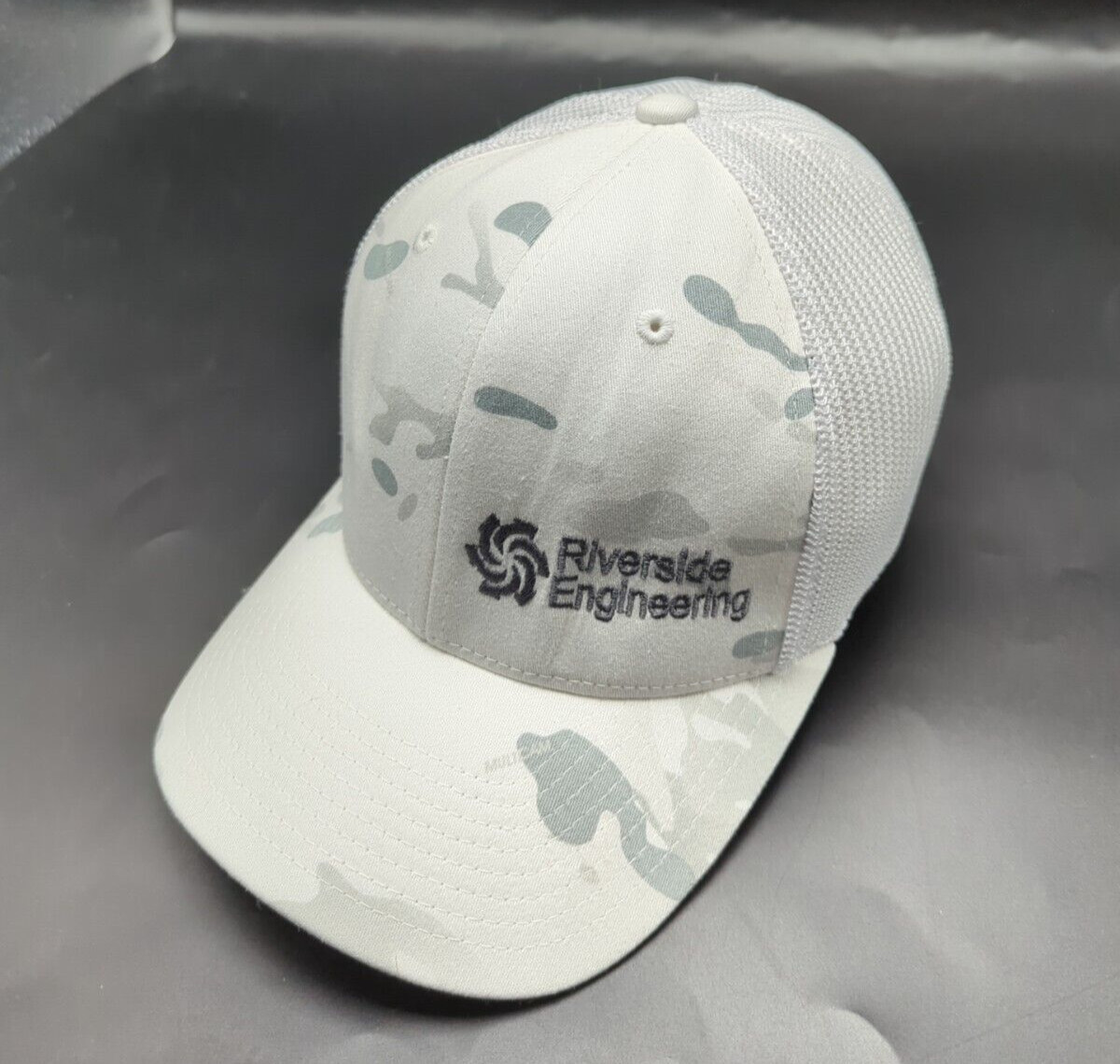 RIVERSIDE ENGINEERING hat flexfit fitted white ca… - image 7