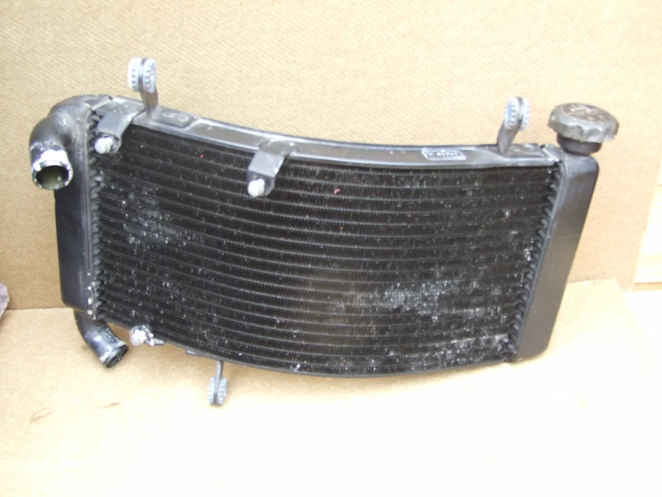 Ducati ST2 ST4 748 916 996 Rad Radiator - Image 3 of 3
