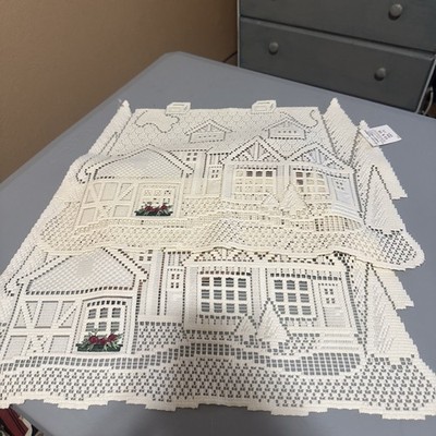 (2) Heritage Lace Cottage Lace Placemats 13'' x 19'' New with Tags