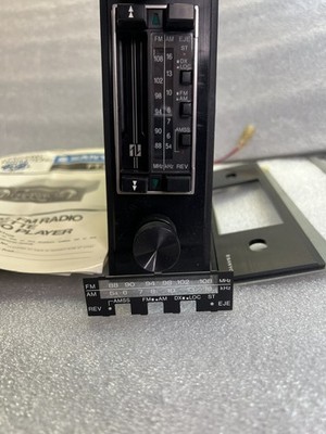 SANYO　スズキ純正　カセット　４CDチェンジャー　インジ　スペアナ　EQ Vintage Sanyo Car Radio FT-C8 Indash AM/FM Cassette Car Shaft