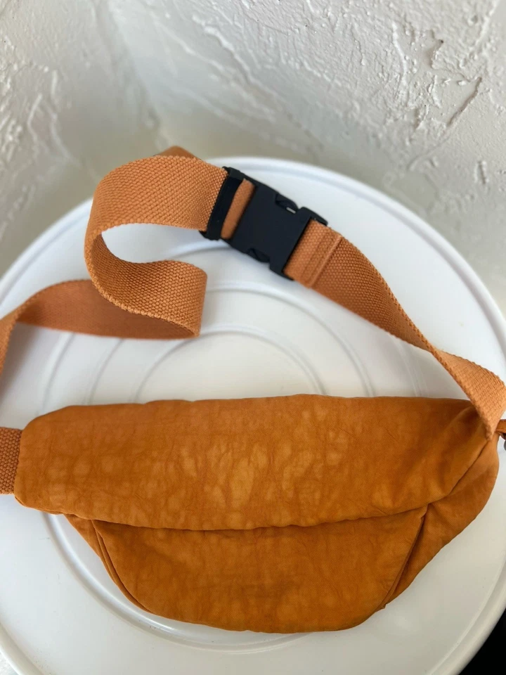 Riñonera Kipling en color naranja vintage Foto 3 de 4