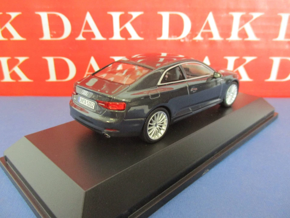 Die cast 1/43 Modellino Auto Audi A5 Coupe Grigia 2016 by Spark - Immagine 3 di 4