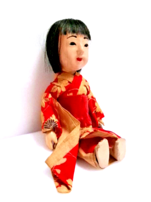 Ancienne poupée en carton bouilli  Japonaise
