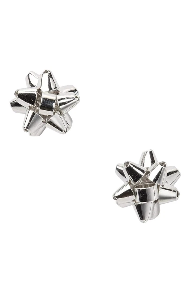 Aretes con lazo burgués Kate Spade New York en plata Foto 2 de 4