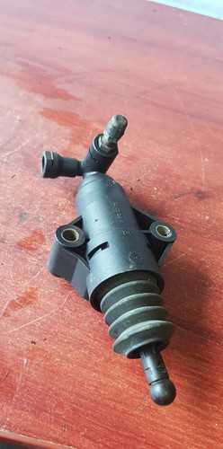 Volkswagen Kupplungsnehmerzylinder 1J0721261F