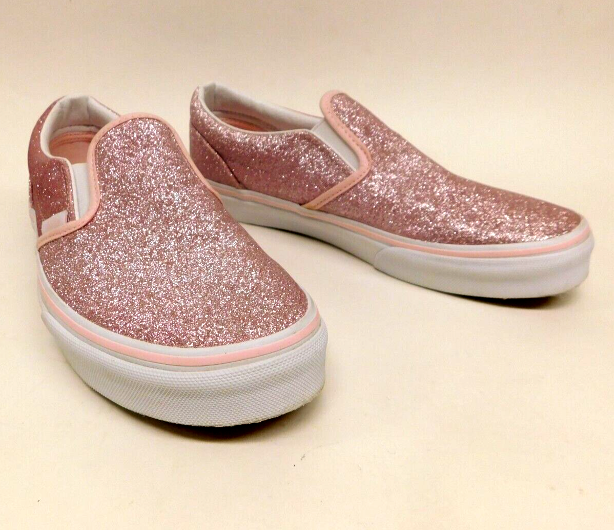 Vans Girls/Juniors Size EU 38 Light Pink Glitter Classic Slip-on Sneakers  Shoe