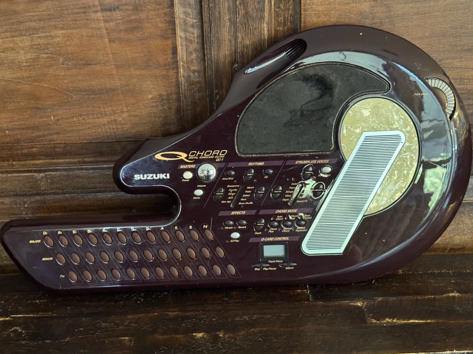 Suzuki Q-Chord QC1 Digital Songcard Gitarre Keytar Synthesizer Ist-Zustand Teile/Reparatur - Bild 4 von 4