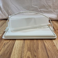 TUPPERWARE Cake Dessert Carrier 9.5 x 13.5 White 622-2 Rectangle Near Mint Vtg