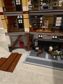 LEGO Ghostbusters Firehouse Headquarters 75827 100 % complete +  manual minifigs