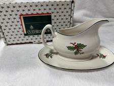 VINTAGE CUTHBERTSON GRAVY BOAT WITH UNDER PLATE ORIGINAL CHRISTMAS TREE