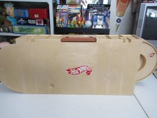 Vintage 1979 Hot Wheels Service Center Sto an...