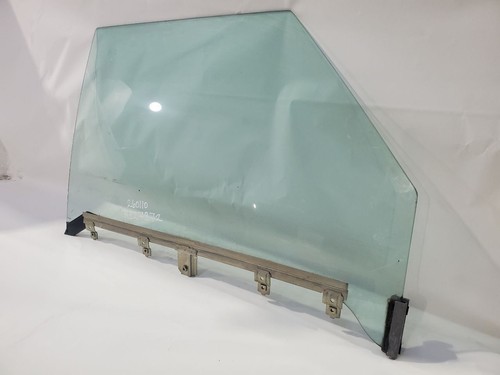 1981 Mercedes 380 SL OEM Front Right Door Glass