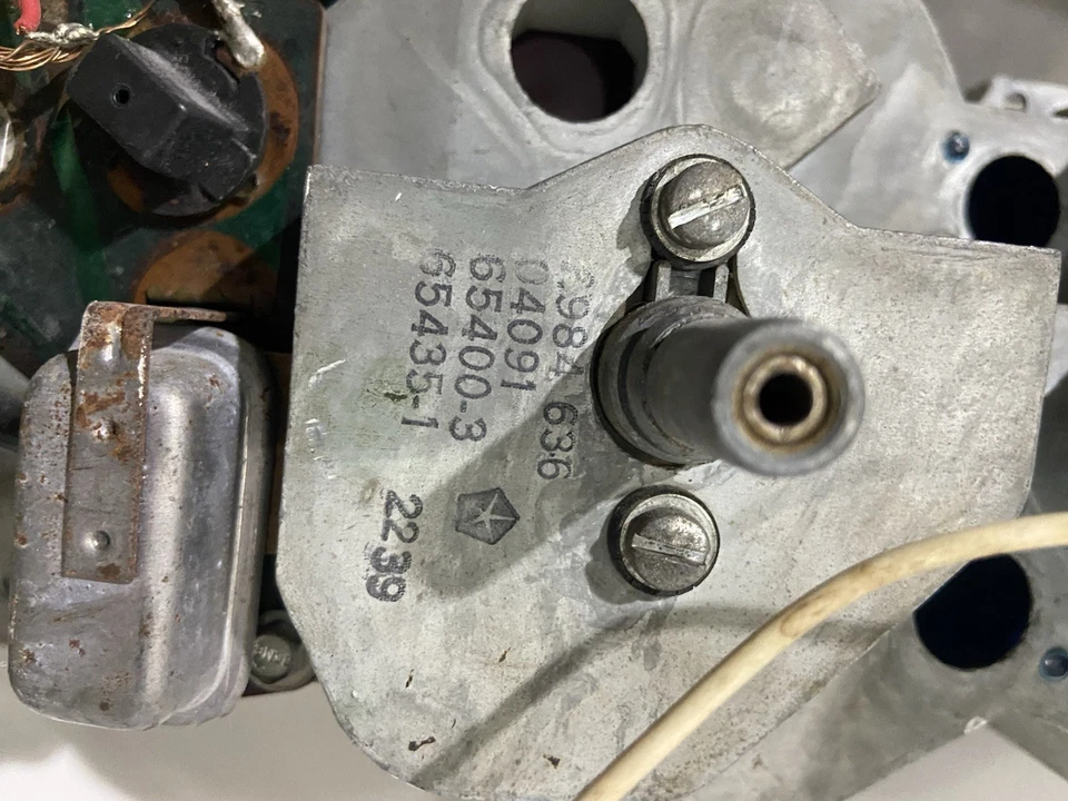 Dodge Charger RT 1970 original Mopar Gauge Cluster Foto 4 de 4