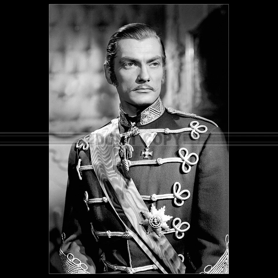 Photo F.014052 JEAN MARAIS (LE SECRET DE MAYERLING) 1949 - Photo 1/1